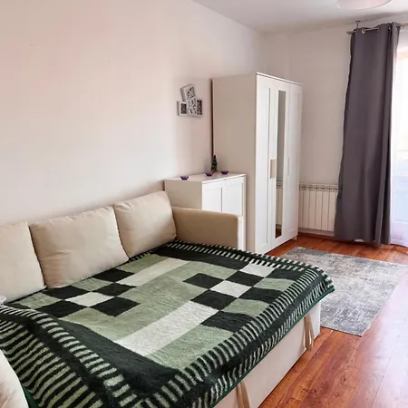 Wola Oasis - Cosy Near Metro Station