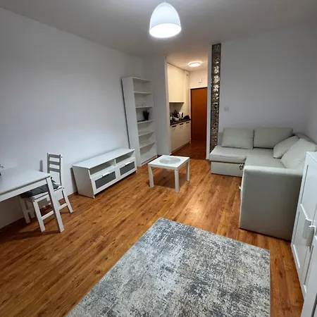 Wola Oasis - Cosy Near Metro Station Apartman