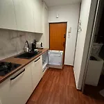 Wola Oasis - Cosy Near Metro Station