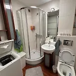 Apartment Wola Oasis - Cosy Near Metro Station Warsaw