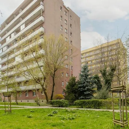 Wola Oasis - Cosy Near Metro Station