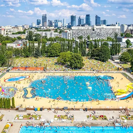 Wola Oasis - Cosy Near Metro Station Apartment Warsaw