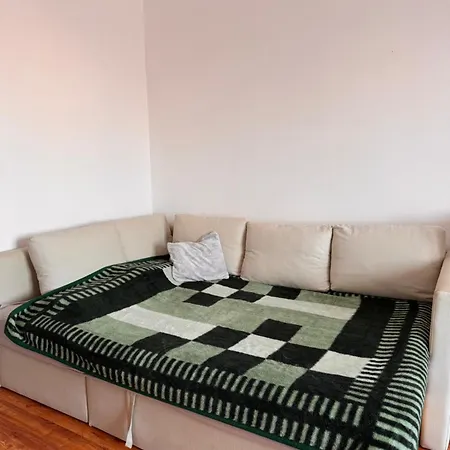 Apartment Wola Oasis - Cosy Near Metro Station