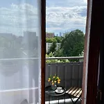 Daire Wola Oasis - Cosy Near Metro Station Varşova