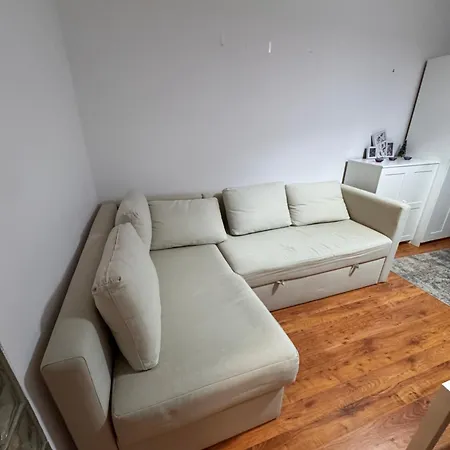 Daire Wola Oasis - Cosy Near Metro Station